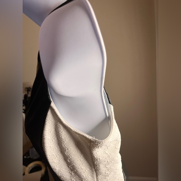 Black & White peplum Shirt - Picture 6 of 6